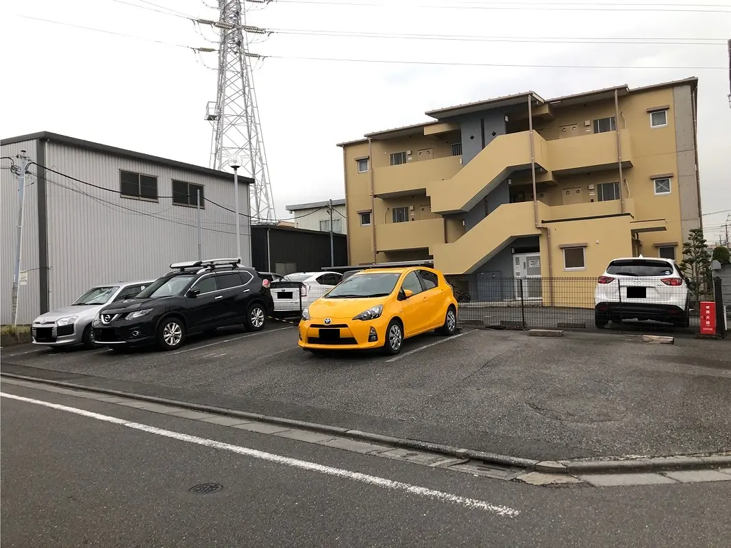 江戸川区北葛西５丁目　月極駐車場